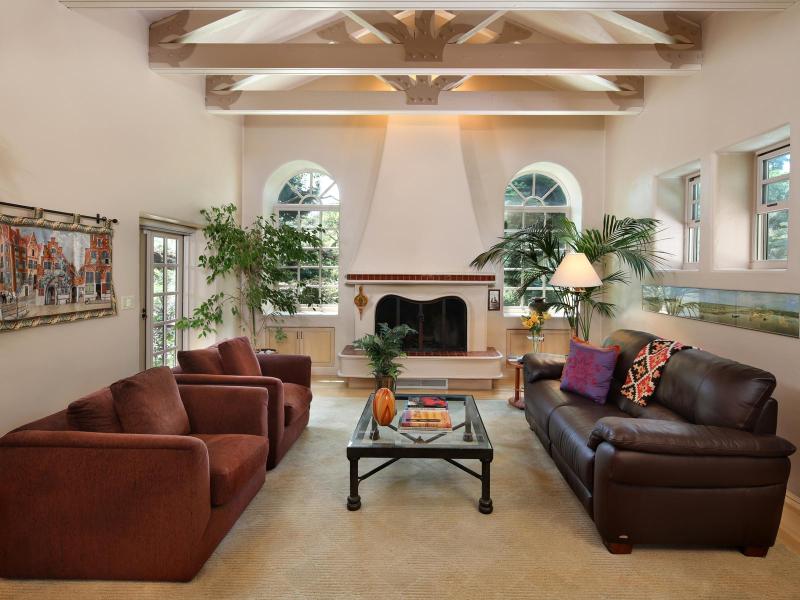 Additional photo for property listing at 953 Roble Ridge Palo Alto, CA 94306 United States 